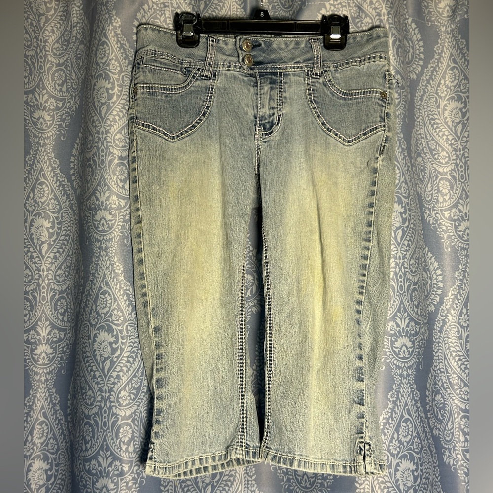 Angels Capri Jeans Womens 9 Stretch Denim Light Wash Flawed